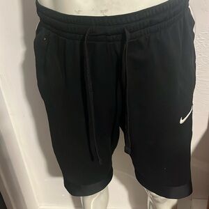Black Nike shorts